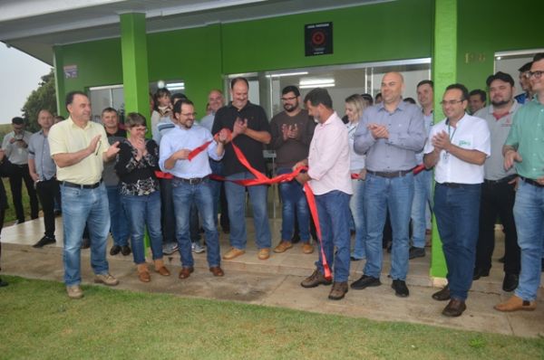 Sindicato Rural reinaugura extensão de base Candói