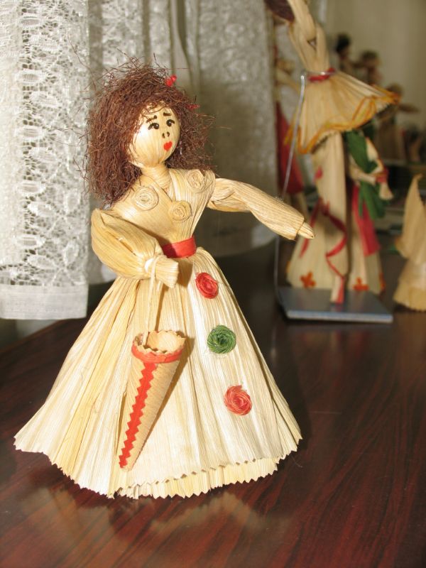 Abertas inscri&ccedil;&otilde;es para o curso Artesanato em Palha de Milho